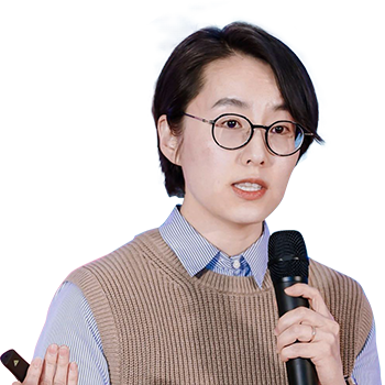 Yueyue Wang